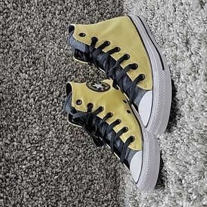 Converse High Top Brand new.